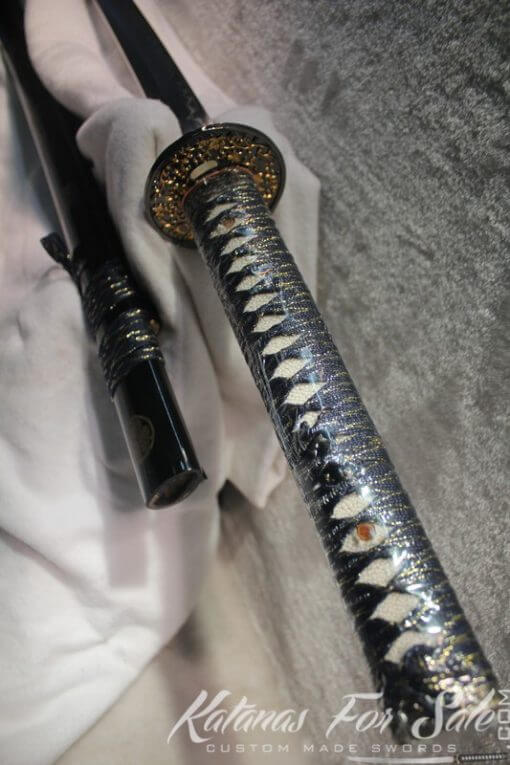 T10 Clay Tempered Katana with Standard Fittings - Image 10
