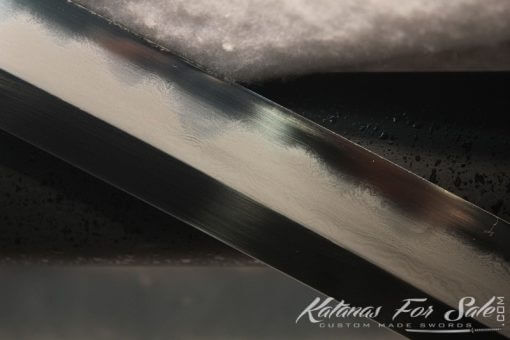 T10 Folded Clay Tempered Katana with Hadori Polish - Image 5
