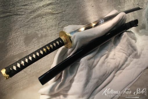 T10 Folded Clay Tempered Carbon Steel Katana Brass Fitting