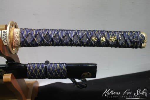 T10 Folded Clay Tempered Katana with Full Set Brass Fittings - Image 3