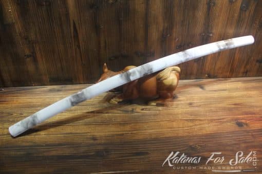 Hand forged 1060 Heat Tempered Shirasaya - Image 5