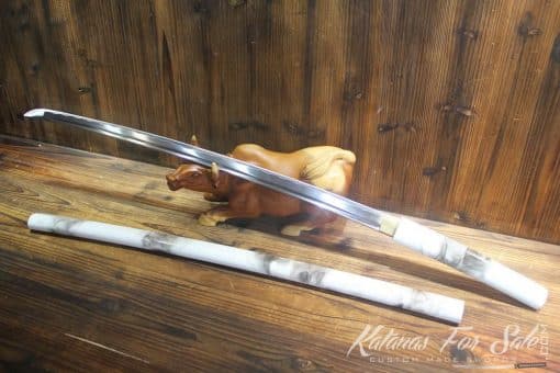 Hand forged 1060 Heat Tempered Shirasaya - Image 3
