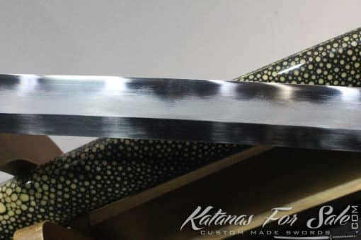 Japanese Kuro Black Full Ray Skin Ninja Katana with Hadori Polish - Image 8