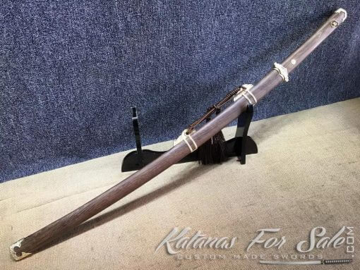 T10 Clay Tempered Tachi Sword with Rosewood Saya - Image 2