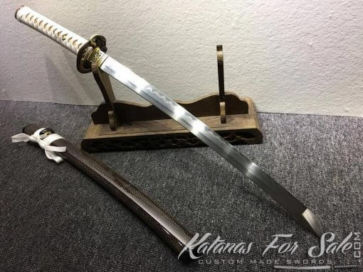 Handmade Wakizashi Sword T10 Folded Clay Tempered Steel - Image 2
