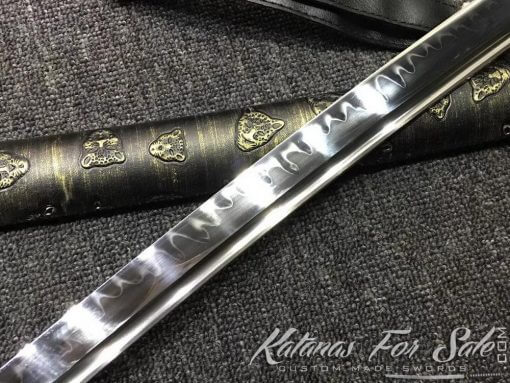 T10 Clay Tempered Katana with Synthetic Leopard Saya with Shoulder Strap - Image 3