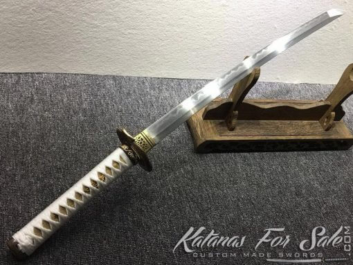 Handmade Wakizashi Sword T10 Folded Clay Tempered Steel - Image 10