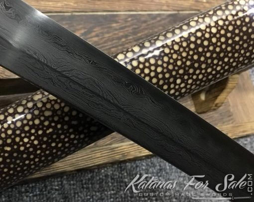 Handmade Wakizashi Sword T10 Folded Clay Tempered Steel - Image 9