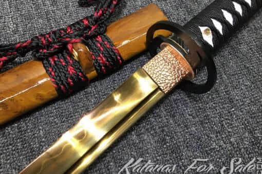 T10 Clay Tempered Samurai Katana with Gold Blade