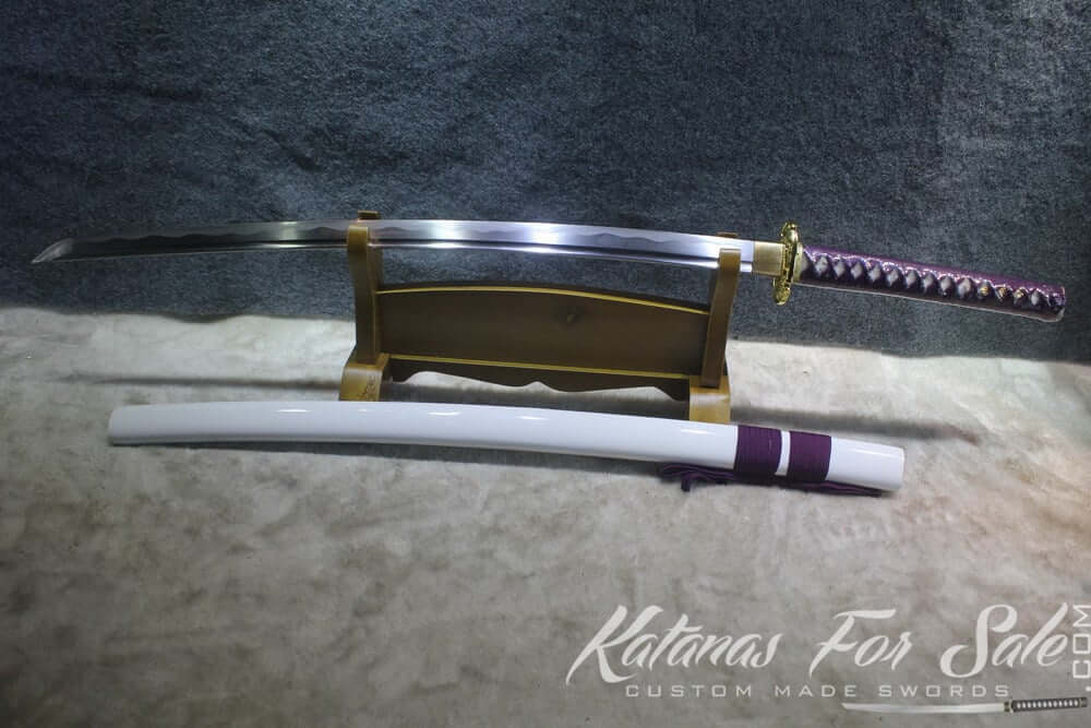 Does Katana Curvature Add Performance Benefits?
