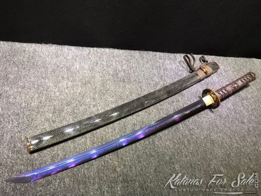 T10 Folded Clay Tempered Steel Katana with Feather Hadori Polish in Purple - Image 3
