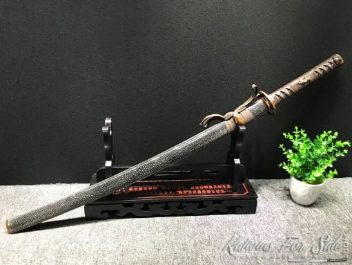 T10 Folded Clay Tempered Steel Katana with Feather Hadori Polish in Purple - Image 7