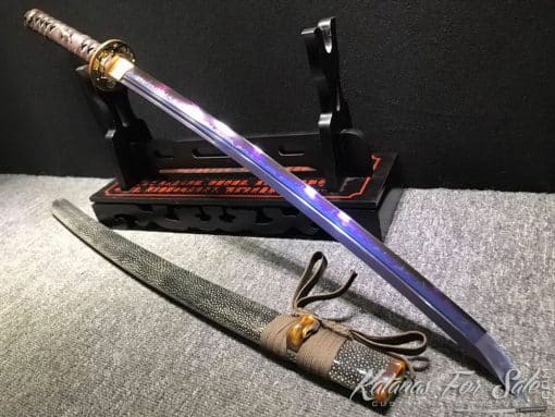 T10 Folded Clay Tempered Steel Katana with Feather Hadori Polish in Purple - Image 5