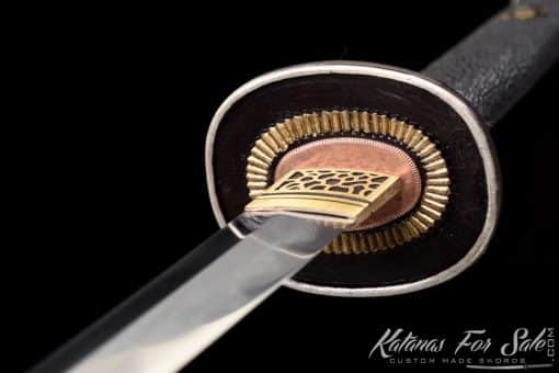 Tachi Sword T10 Folded Clay Tempered Steel with Feather Hadori Polish and Full Black Ray Skin Saya With Copper Fittings - Image 5