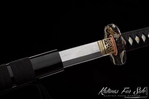 Katana Sword T10 Folded Steel with Twisted Grain Pattern and Gloss Black Hardwood Saya
