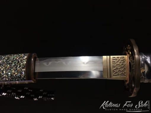 Katana Sword Multiple-refined T10 Clay Tempered Steel + Folded Steel with Full Seashell Pattern Saya and Authentic Buffalo Horn Fittings - Image 7