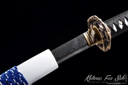 Tachi Sword T10 Folded Steel with Gloss White Dragon Saya