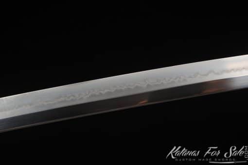 Katana T10 Clay Tempered Steel with Choji Hamon and Hadori Polish with Full Gloss Black Seashell Saya and Buffalo Horns - Image 6