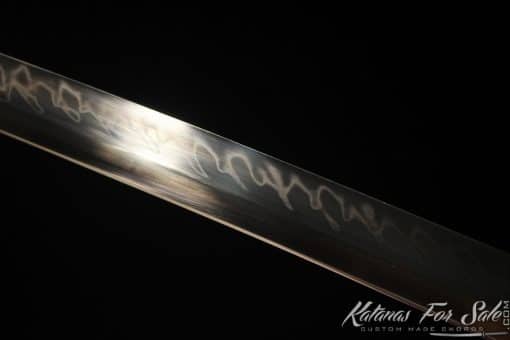 Samurai Katana T10 Clay Tempered Steel with Reversed Hamon and Full Black Rayskin Saya with Buffalo Horns - Image 3