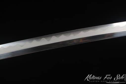 Katana T10 Folded Clay Tempered Steel with Hadori Polish and Gloss Burgundy Black Hardwood Saya with Buffalo Horns - Image 9