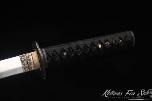 Japanese Wakizashi T10 Folded Clay Tempered with Gloss Black hardwood Saya with Buffalo Horns - Image 9