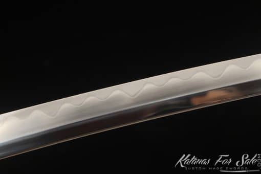 Samurai Katana T10 Folded Clay Tempered Steel with Full Black Rayskin Saya and brown Buffalo Horns - Image 3