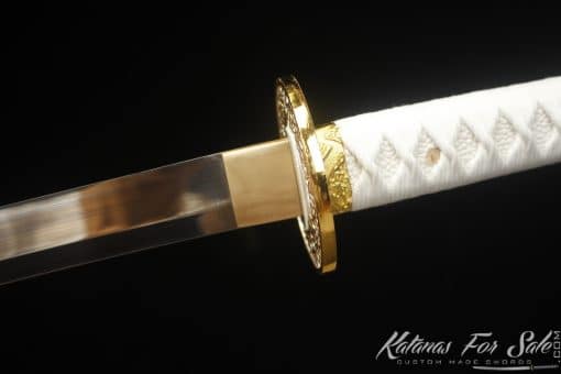 Samurai Katana 1060 Carbon Steel with Mirror Polish and Gloss Pink Hardwood Saya - Image 5