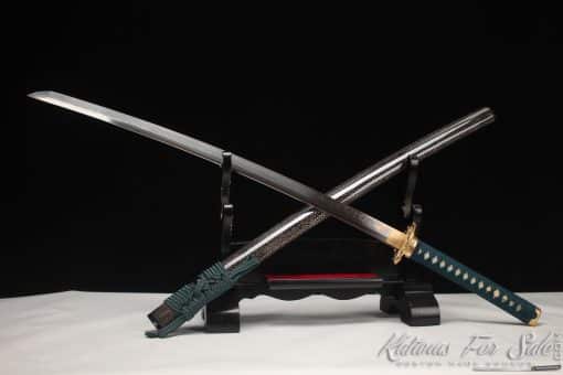 Samurai Katana T10 Clay Tempered Steel with Reversed Hamon and Full Black Rayskin Saya with Buffalo Horns - Image 12